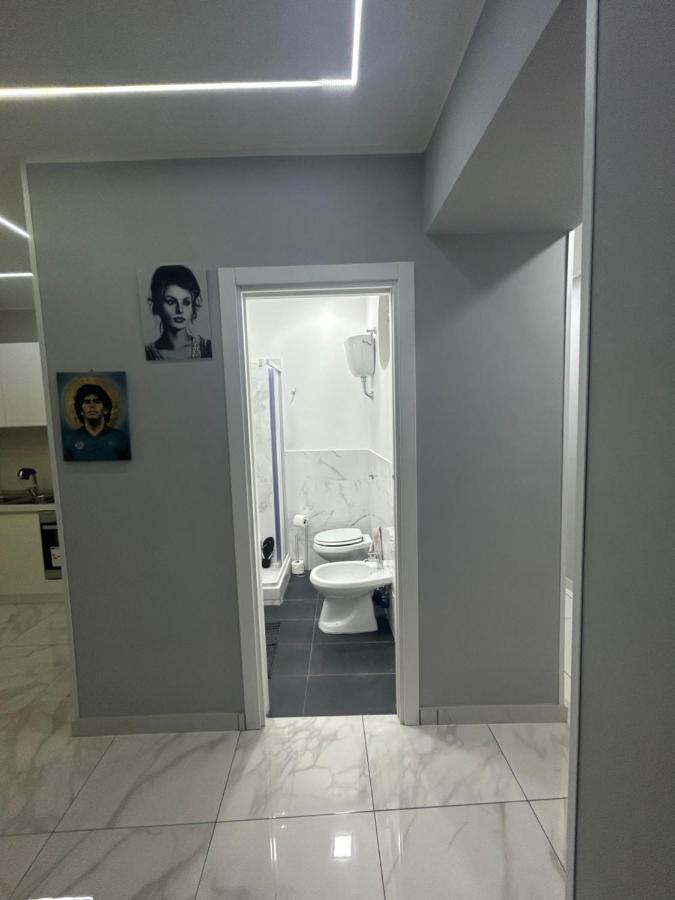Casa Vacanze Qs 10 Appartement Napels Buitenkant foto